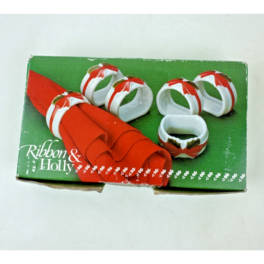 Set Of 6 Napkin ring holders Ribbon And Holly Porcelain Vintage Japan 1986